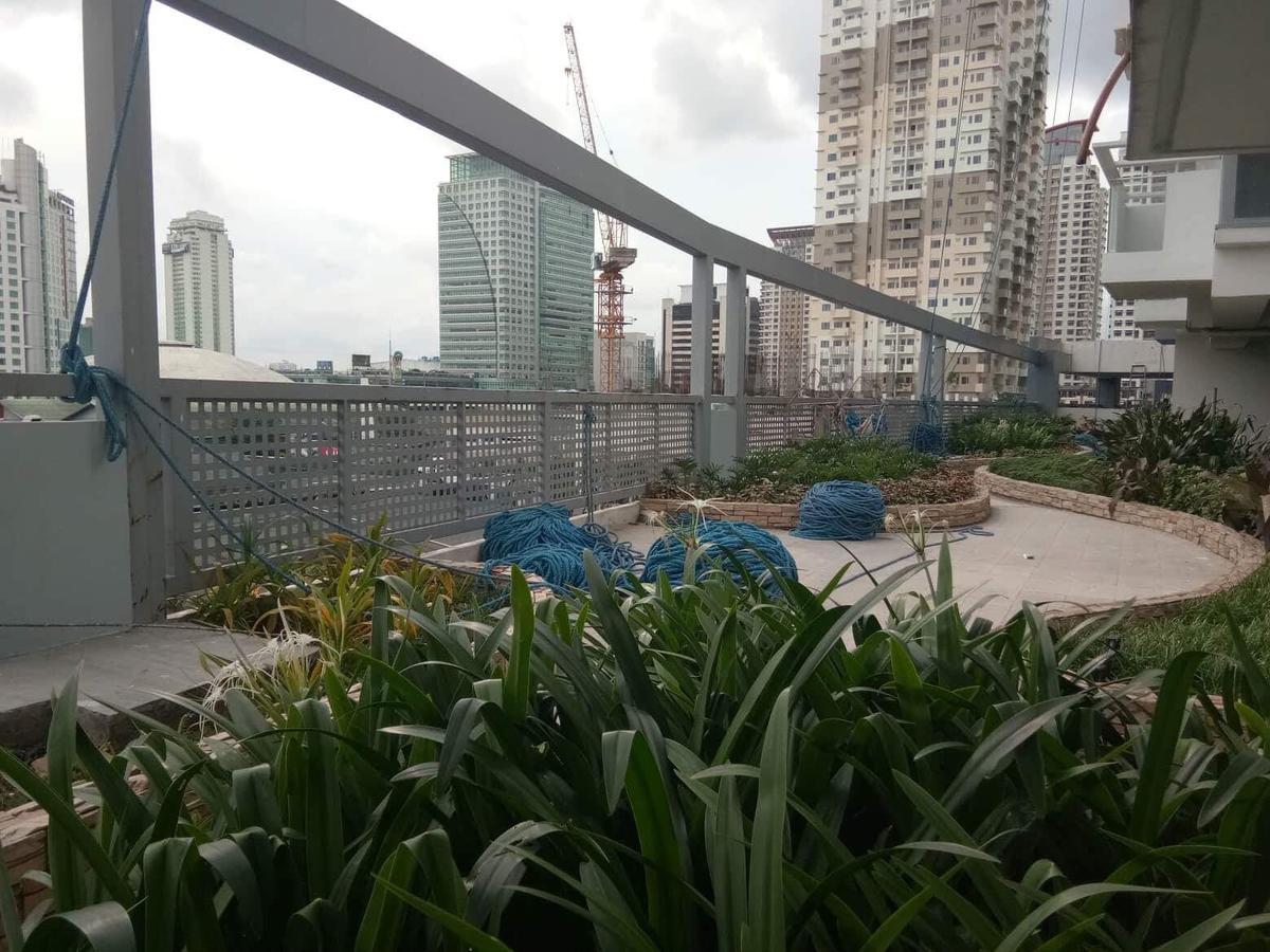 4Q Tower D Manhanttan Heights Cubao Qc Manille Extérieur photo